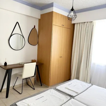 מלון Basilica Apts 3*