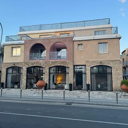 Basilica Apts Hotel