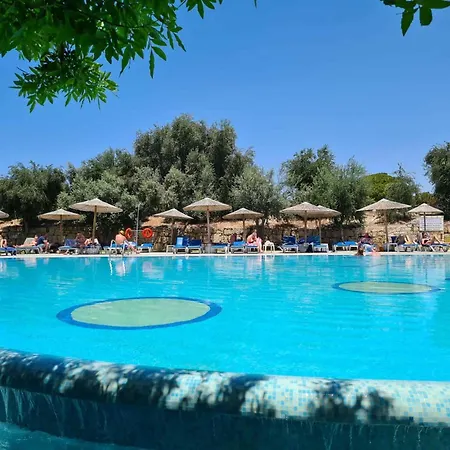 Basilica Apts Hotel