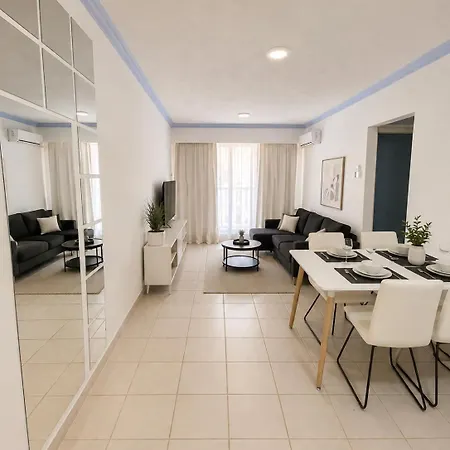 Basilica Apts Hotel 3*