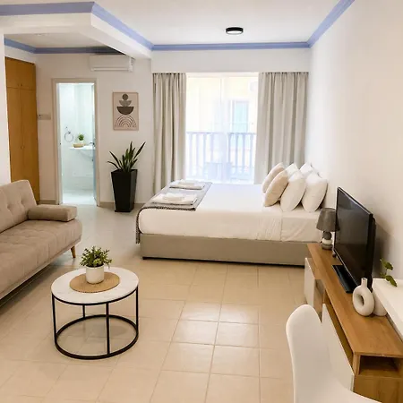 Basilica Apts Hotel 3*